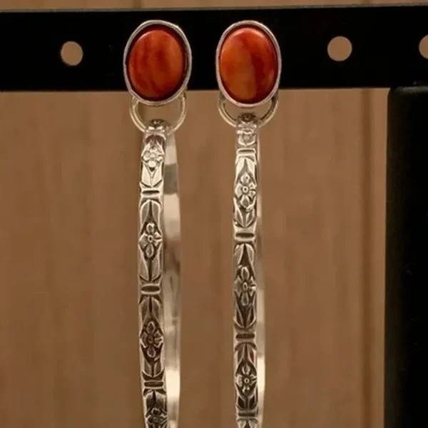 Vintage Coral Stone Drop Earrings - Image 2